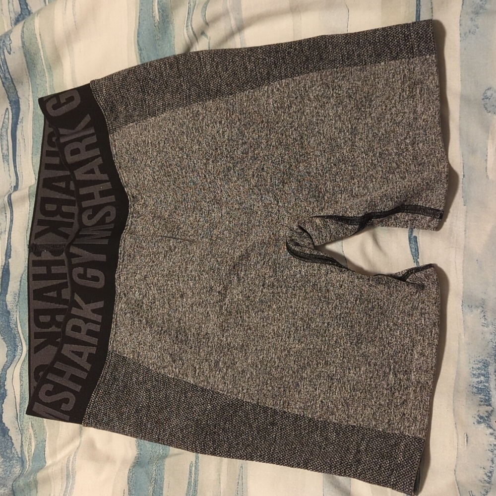 Gymshark shorts medium